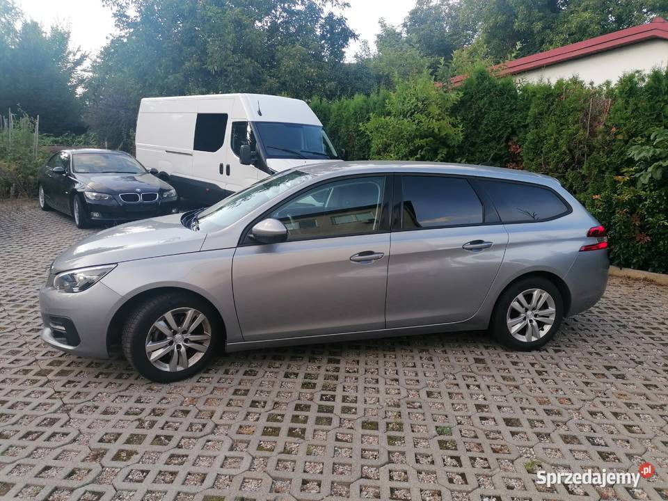 Peugeot 308 15 BlueHDi Allure SS EAT8 Automat