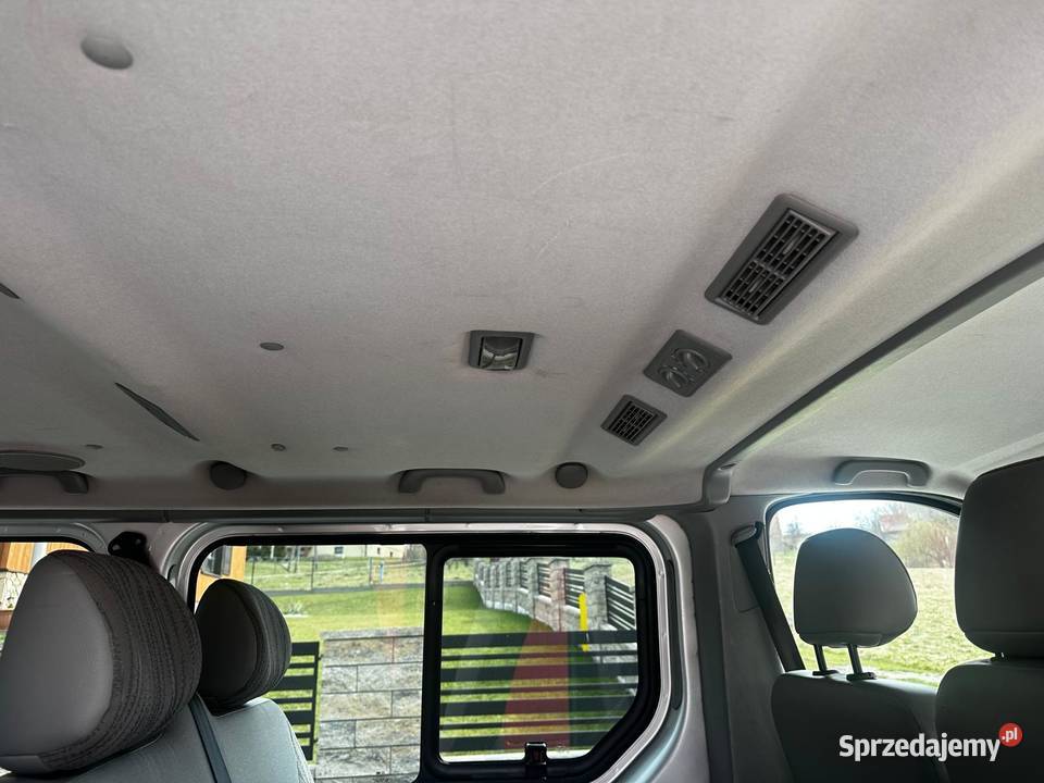 NISSAN PRIMASTAR 9OSOBOWY PIĘKNY BUSIK Samochody osobowe Łękawica