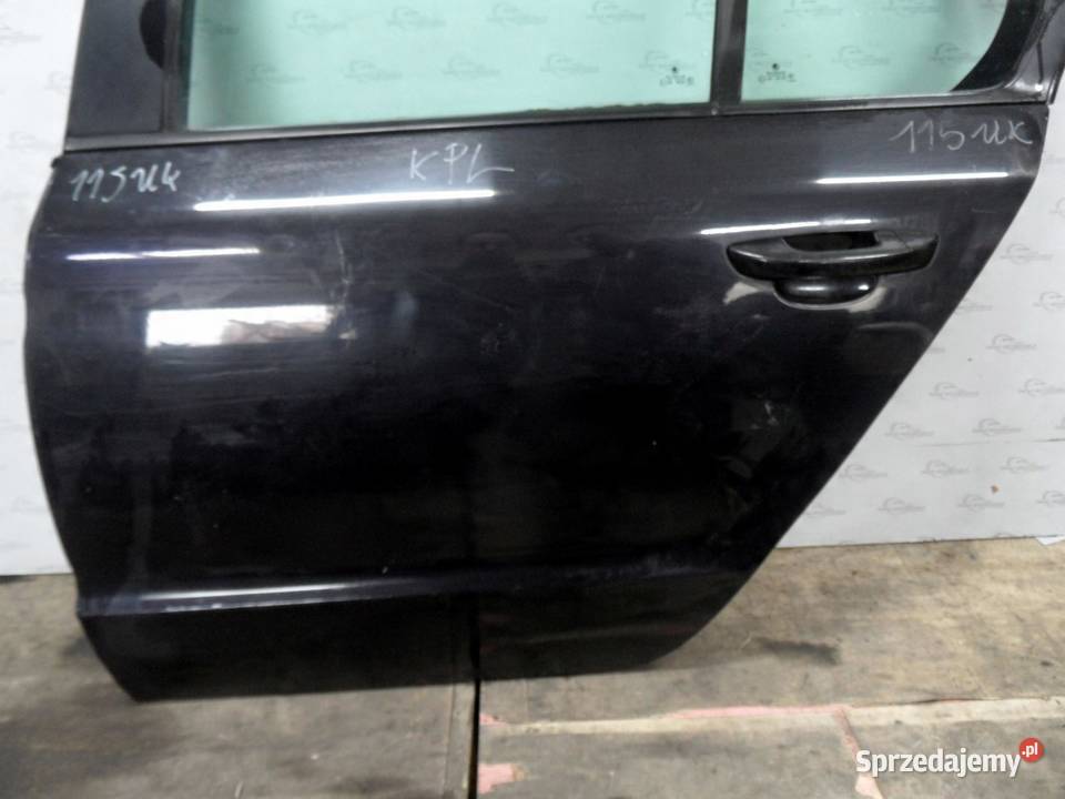 SKODA SUPERB II 11r drzwi lewy tył
