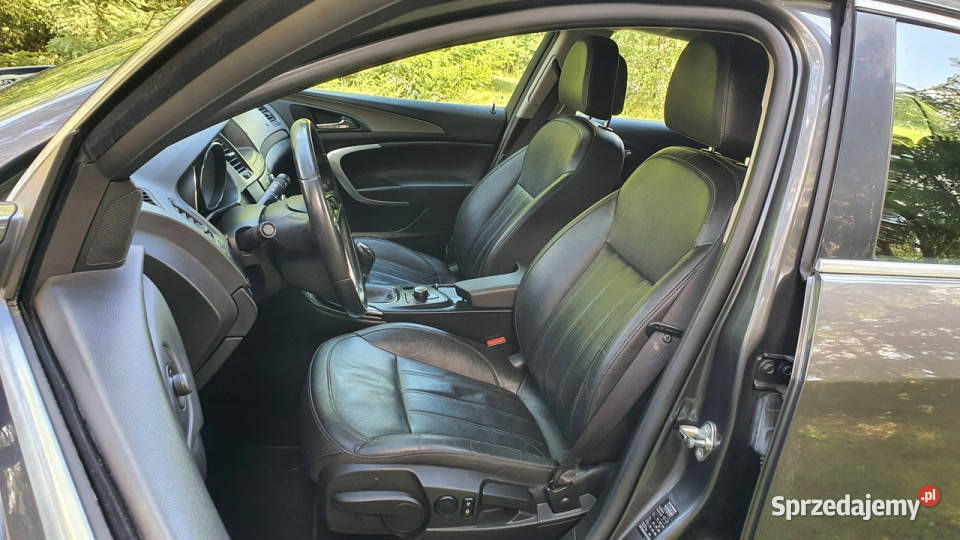 Opel Insignia 16T 180 Sports Tourer NAVI Skóra Chmielnik sprzedam