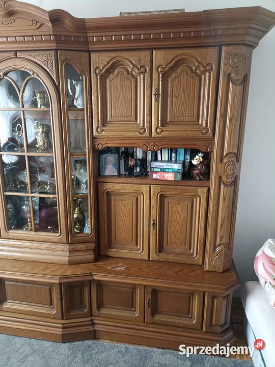 Meble salon dąb dębowe rzeźbione witryna szkło