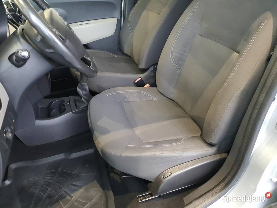 DACIA Lodgy 16 SCe Laureate SS Wersja 7 osobowa 195779km