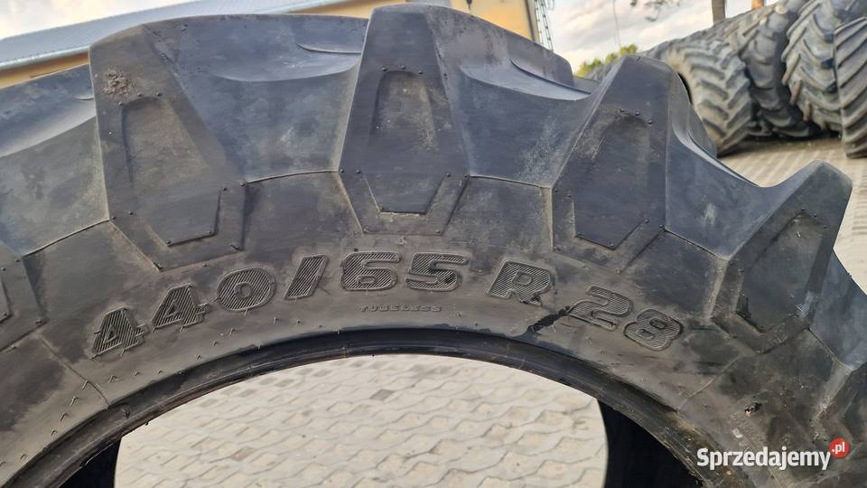 44065r28 4406528 Trelleborg Michelin 90 bieznik Nowe Miasto Lubawskie sprzedam