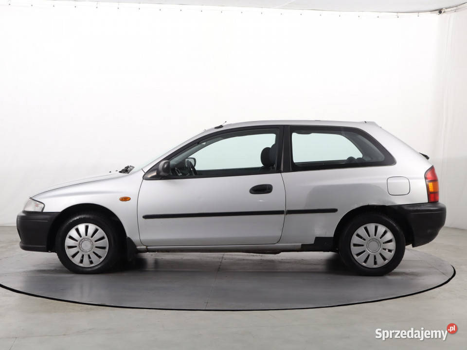 Mazda 323 13 16V
