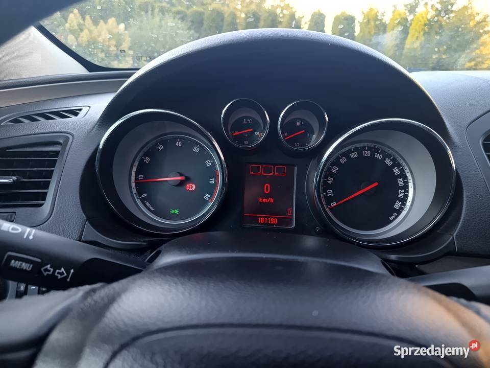 Opel Insignia 18 pblpg sprzedam