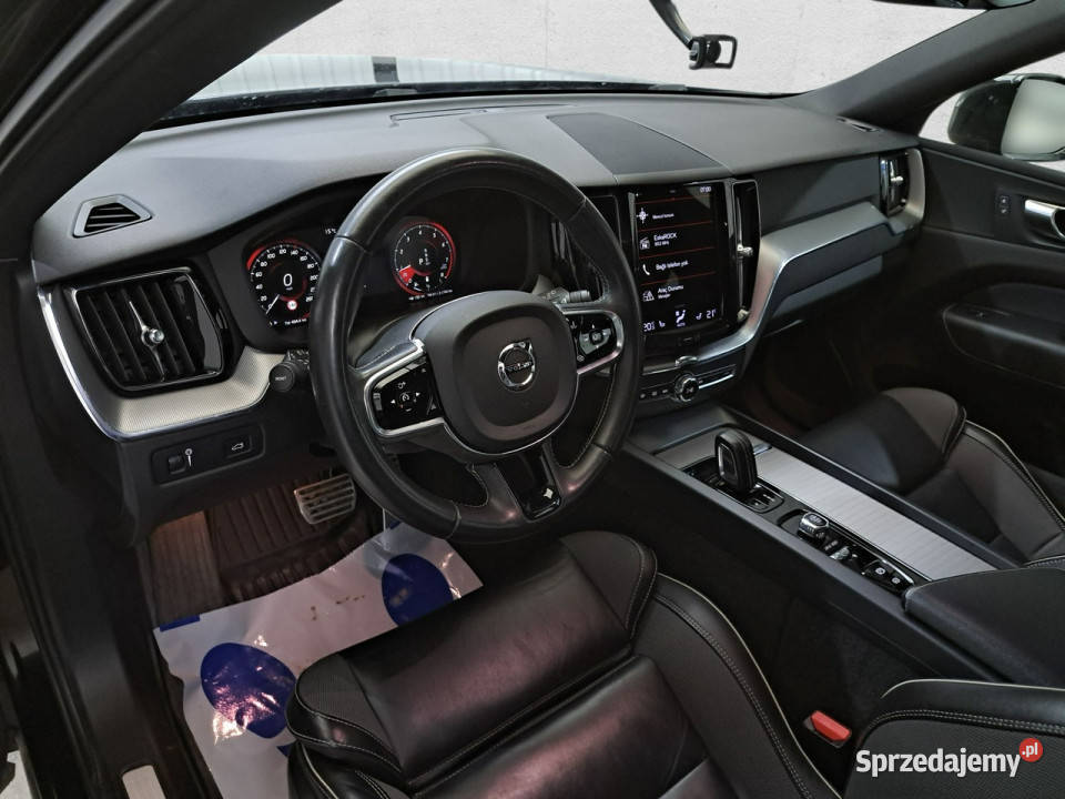 Volvo XC 60 Poleasingowe BZ II 2017