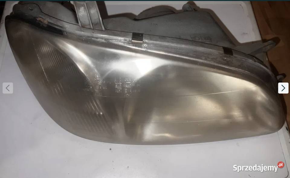 lampa przód prawa Kia Carnival I osobowe Ostrów Wielkopolski sprzedam