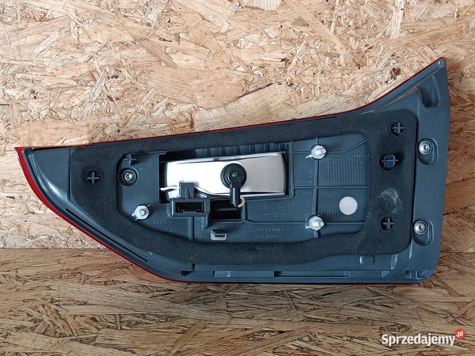 BMW 5 G31 17 LAMPA W KLAPĘ LEWY TYŁ 7388949 Pleszew