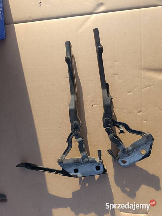 Audi A8 D3 40 TDI 2004r Zawiasy maski klapy osobowe Zawiasy, bolce i prowadnice Częstochowa