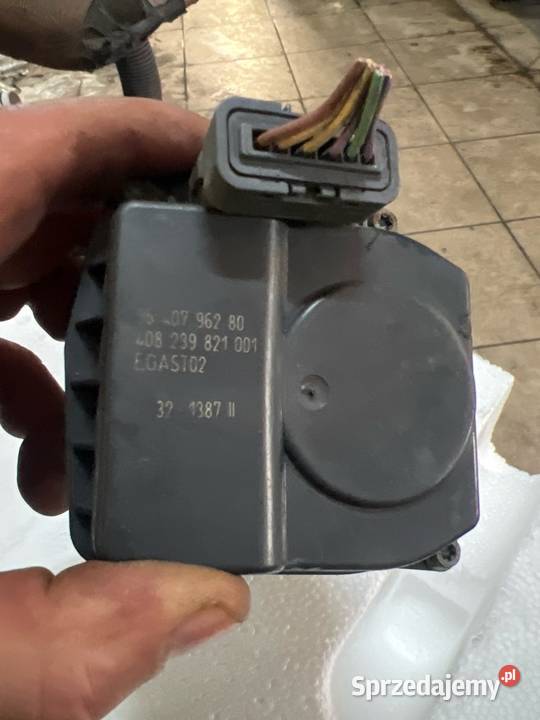 Przepustnica Citroen Peugeot 11 14 8v osobowe lubelskie Radzyń Podlaski sprzedam