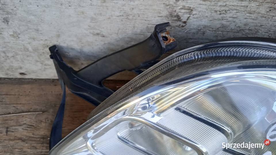 FORD FUSION MK1 USA LAMPA PRZÓD LEWA Zbierkowo