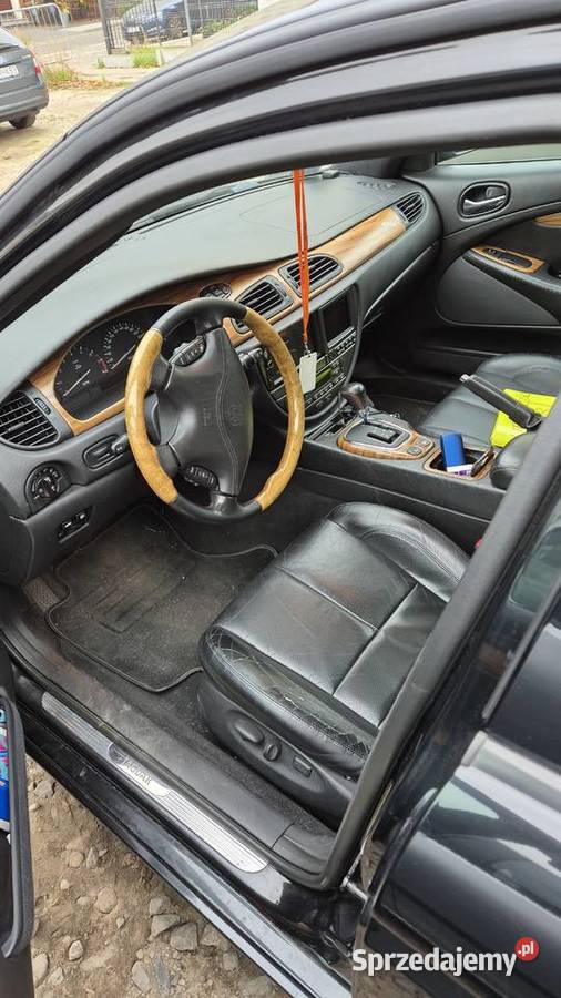 Syndyk sprzeda samochód Jaguar SType automatyczna sprzedam