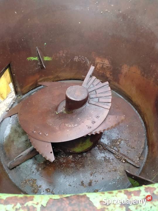 Paszowoz faresin 9m Do hodowli zwierząt Płużnica