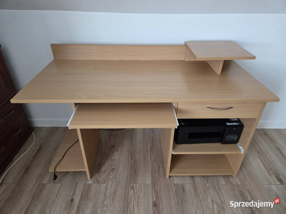 Duże biurko blat 135 na 60 135cm sprzedam