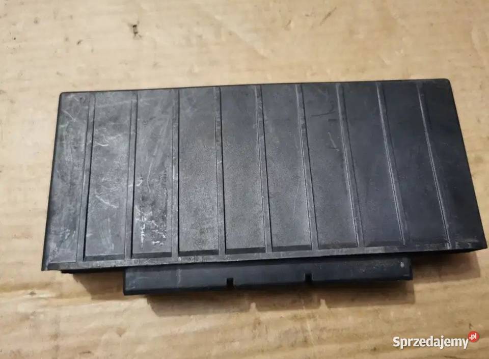 Moduł kontrolny lamp LKMB BMW e32 e34 Żory