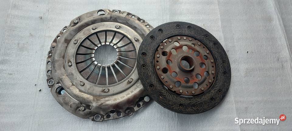 Sprzegło mercedes w202 18 A0062503504 Rok produkcji 1999 Zbąszyń