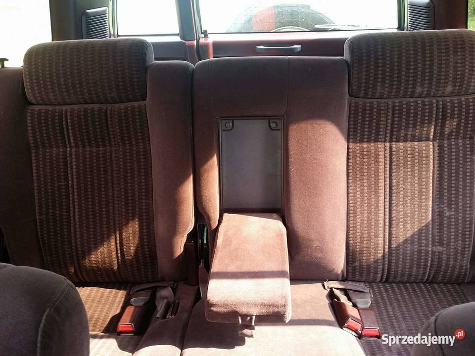 Isuzu Trooper 32BG automat klasyk Rok produkcji 1992 Piaseczno