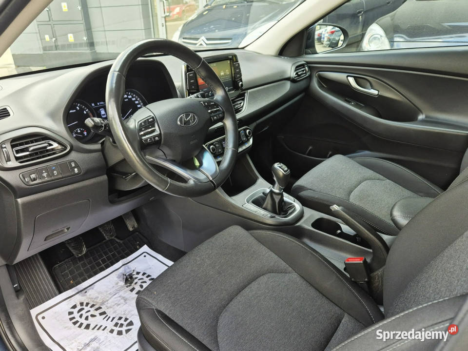 Hyundai i30 15 TGDI 160 6MT MHEV Wersja Smart gniazdo USB łódzkie Łódź