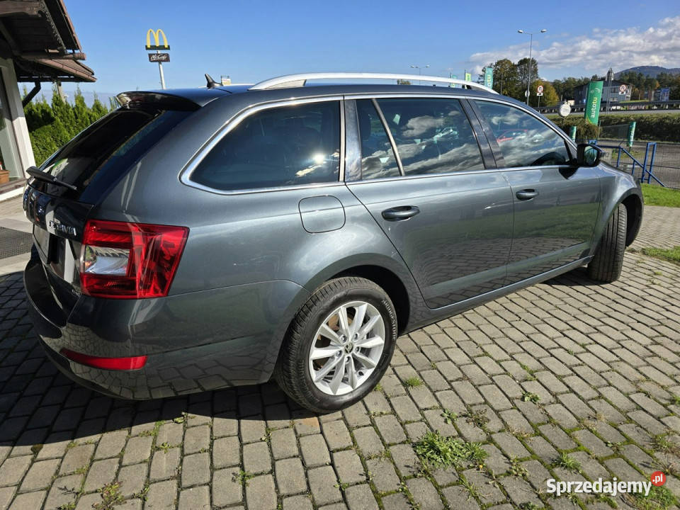 koda Octavia Bezwypadkowy książka serwisowa 2