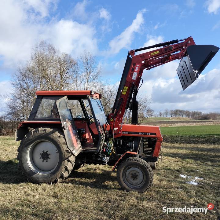 Ładowacz czołowy TUR 5 Maszyny rolnicze