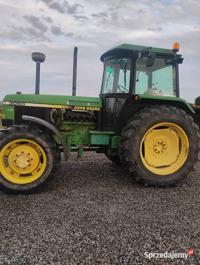 Ciągnik John Deere 3050 w oryginale Bystrzyca Nowa sprzedam