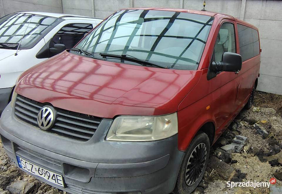Volkswagen Transporter T5 19 TDI 6 osób