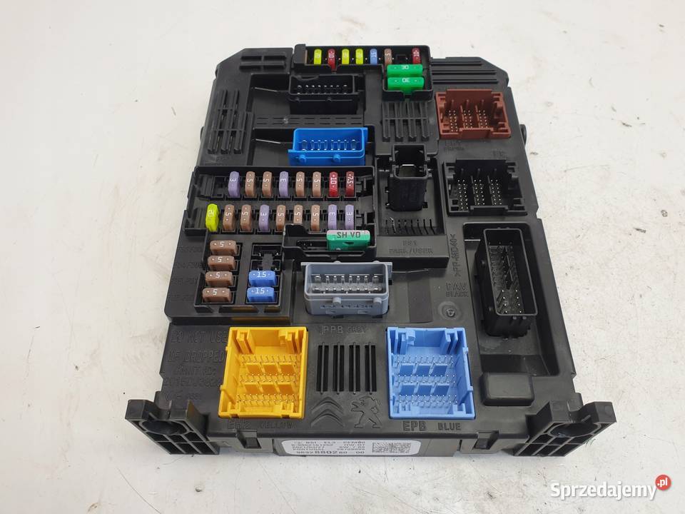 Opel Corsa F 12 12V MODUŁ BSI Skrzynka osobowe Rudka