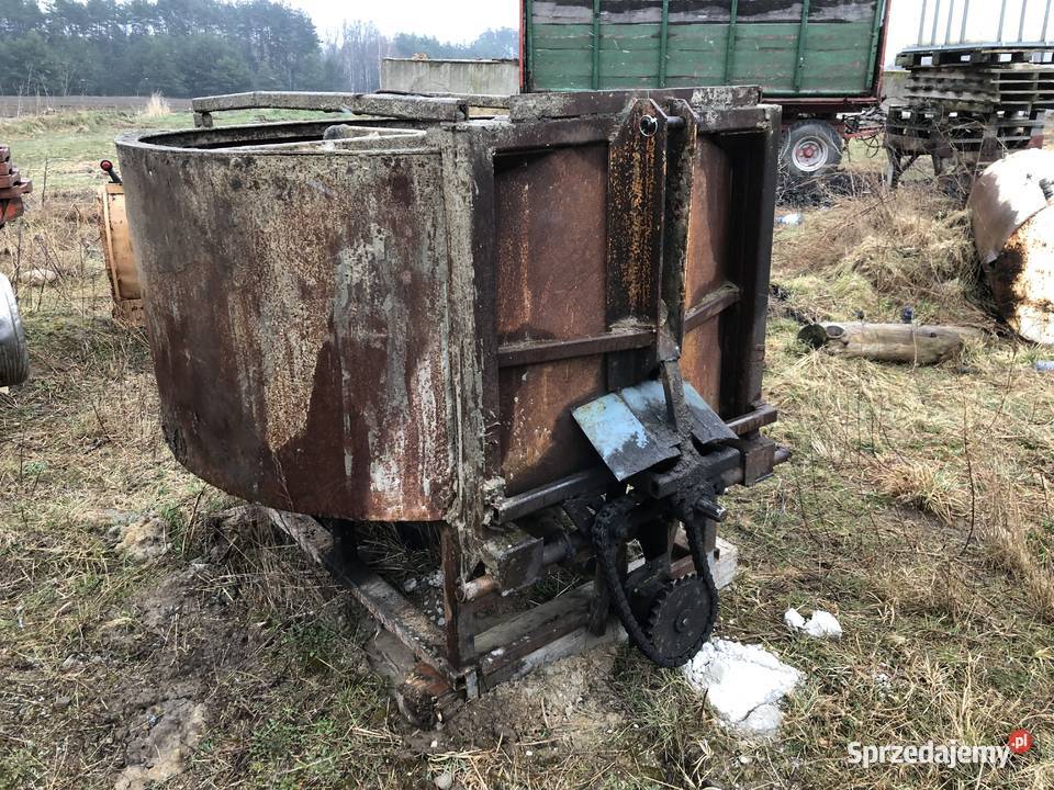 Betoniarka do ciągnika traktora zawieszana Majaczewice