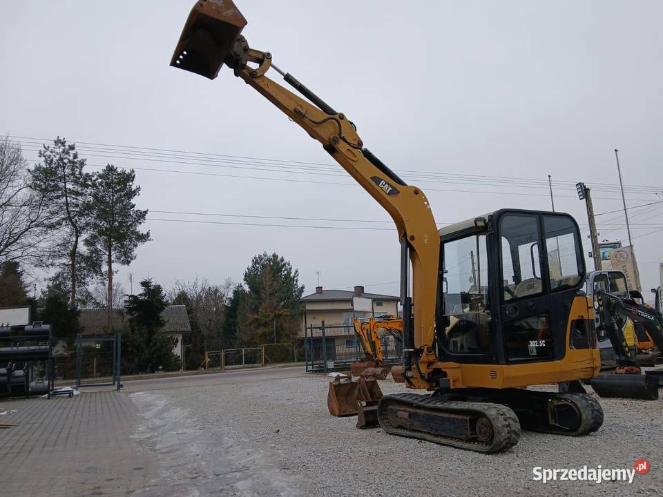 Mini koparka CAT 3025 z 2012r 2900 3 łyżki Złoczew