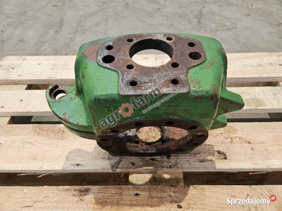 Zwrotnica RH John Deere 4650 4850 Byków