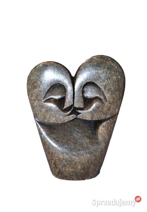 Figurka symbol jedności z kamienia Lębork sprzedam