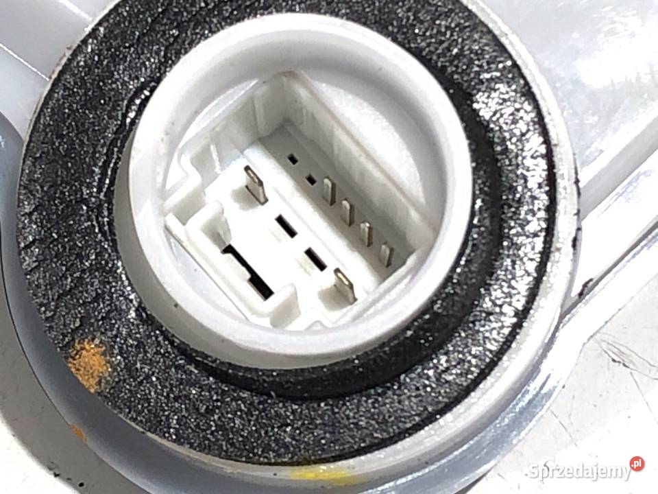 ZAMEK DRZWI LEWY PRZÓD TOYOTA COROLLA E21