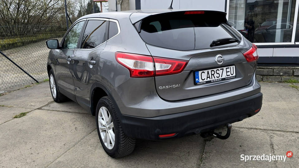 Nissan Qashqai panoramiczny dach kamera cofania kurtyny powietrzne Szczecin
