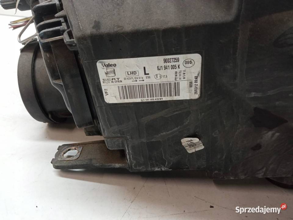 LAMPA PRZÓD LEWA EUROPA 6J1941005K Seat Ibiza IV osobowe
