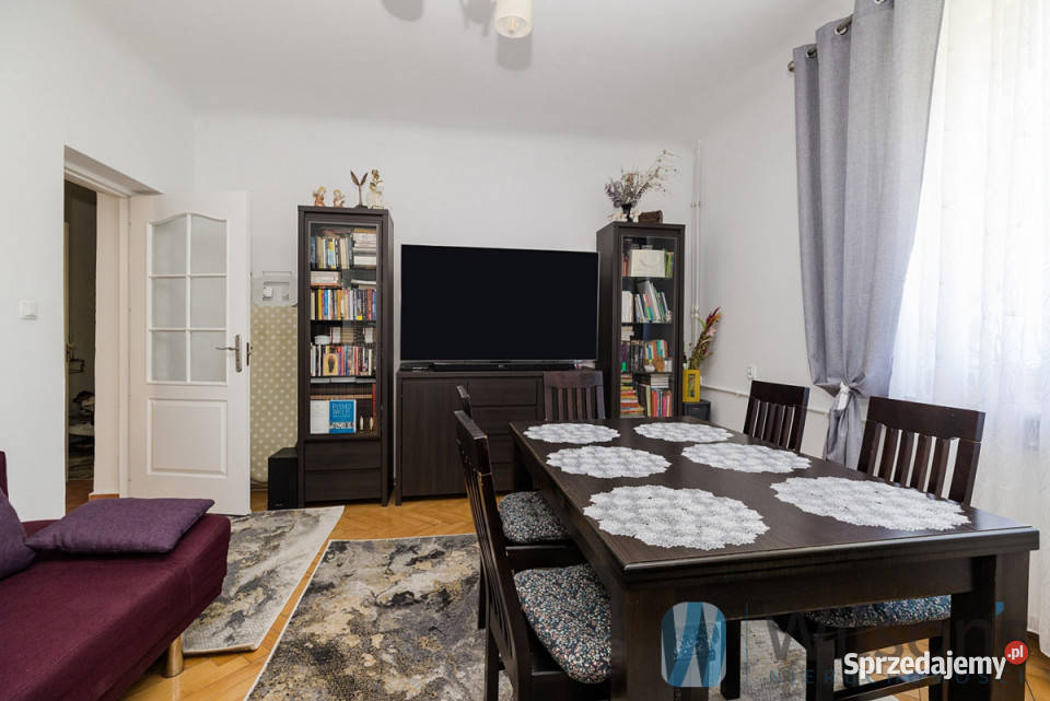 sprzedaży mieszkania 4496m2 2 pokojowe Warszawa Rok budowy 1955