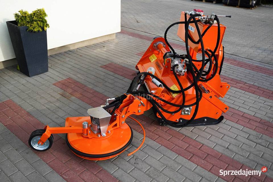 Kosiarka bijakowa z przesuwem i podkaszarką Tajęcina sprzedam