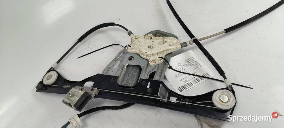 PODNOŚNIK SZYBY PP MERCDESBENZ CKLASA W203 Lipno