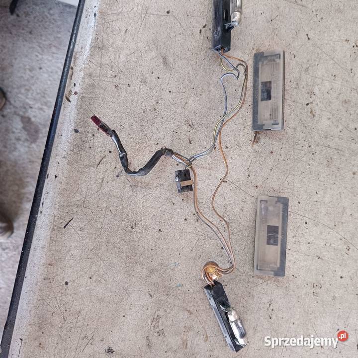 Mikrostyk klapy lampki tablicy BMW E39 touring Części samochodowe