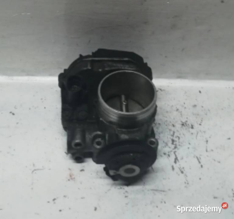 Przepustnica VW 18 TB 036133064e Zawieszenie silnika świętokrzyskie Suchedniów sprzedam