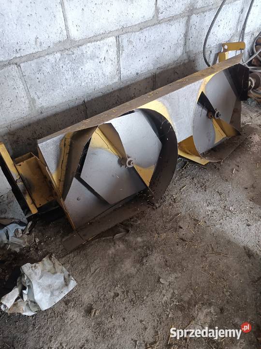 Rozrzutnik plew Holand Ostrów Warcki