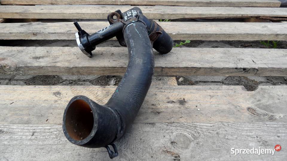 HYUNDAI I20 I LIFT 13r rura przewód wody