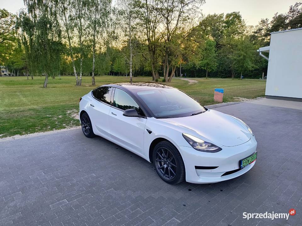 TESLA MODEL 3 SR FV Auto z UE Rawa Mazowiecka