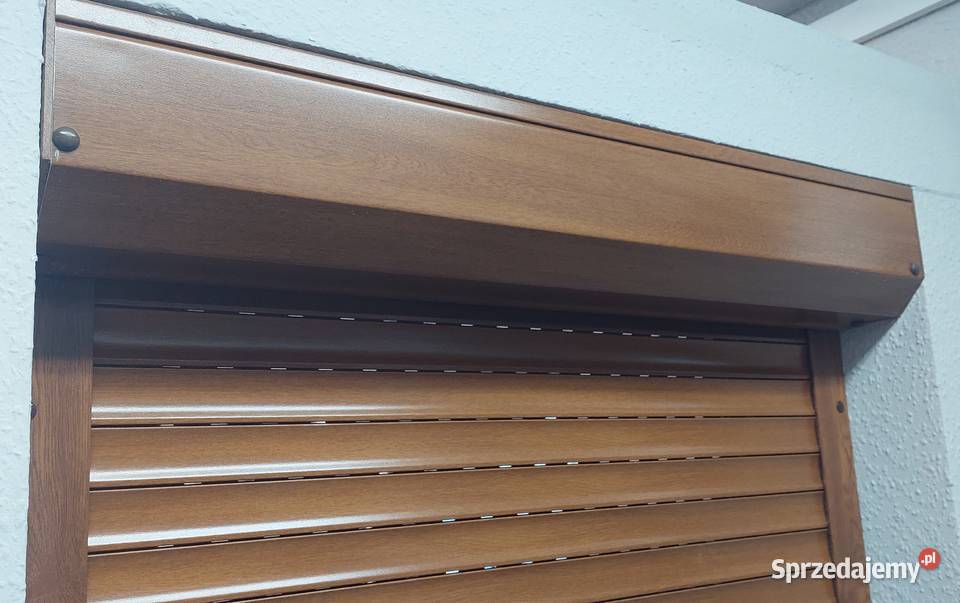 Okno 865x1435 złoty dąb z roletą elektryczną Łomża