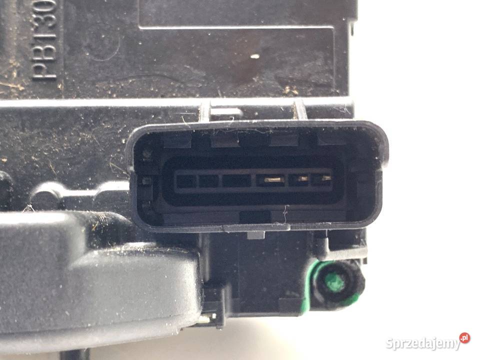 ZAMEK DRZWI LEWY TYŁ NISSAN JUKE F15 Crossover osobowe