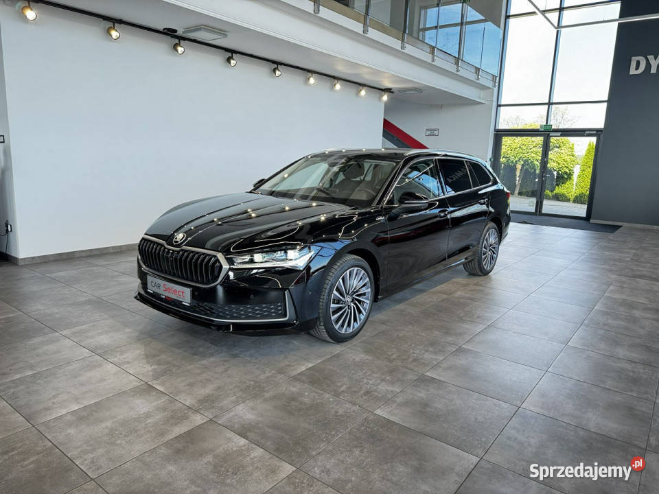 koda Superb Combi LK 15TSI eHEV 150 DSG 2024 r czujnik martwego pola Superb Myślenice