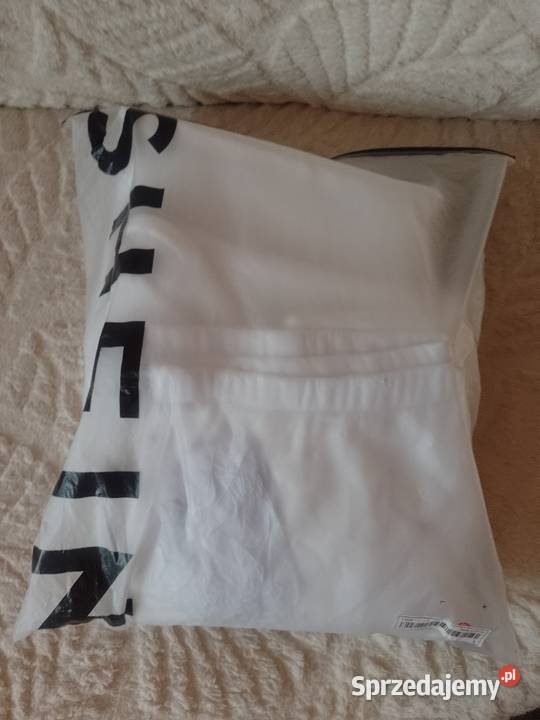 40L Shein Białe dresy z kapturem Nowe Kraków sprzedam