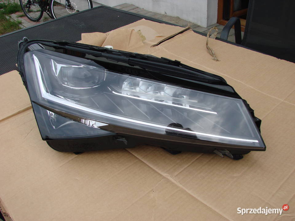 Skoda SuperB III LIFT reflektor FULL LED KPL EU Mielec sprzedam