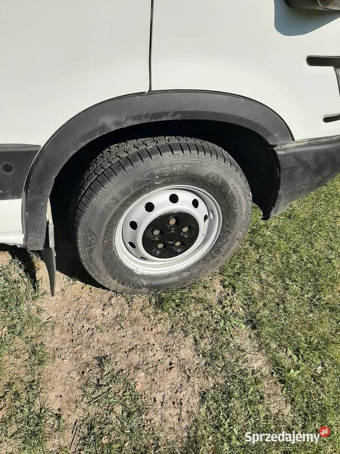 Samochód ciężarowy dostawczy IVECO DAILY 29L12 sprzedam