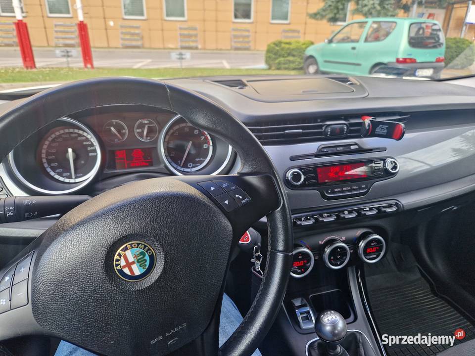 Alfa Romeo Giulietta DISTINTIVE 14 TB 16V 120 Zarejestrowany w Polsce Jasło