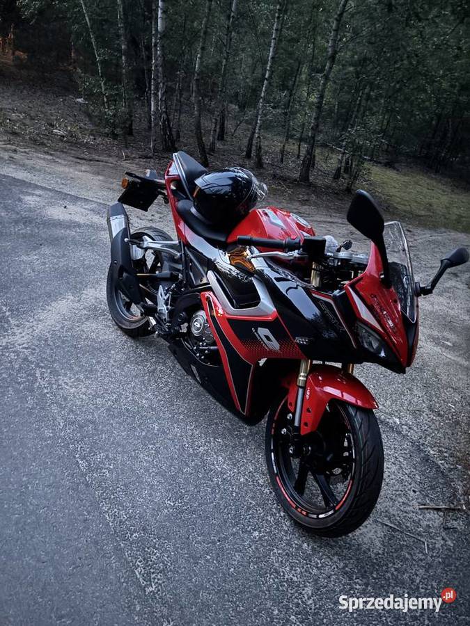 QJMOTOR SRK 125 R 2025 500km łódzkie